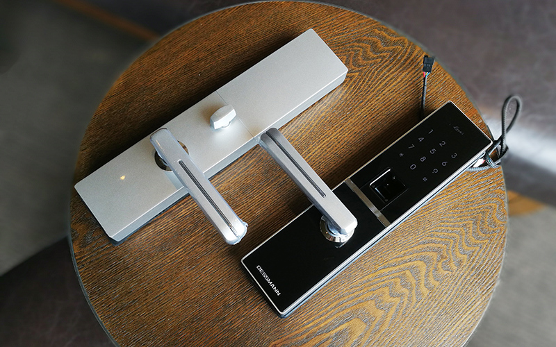 智能指纹锁没电了也不要慌,智能指纹锁没电了该怎么办