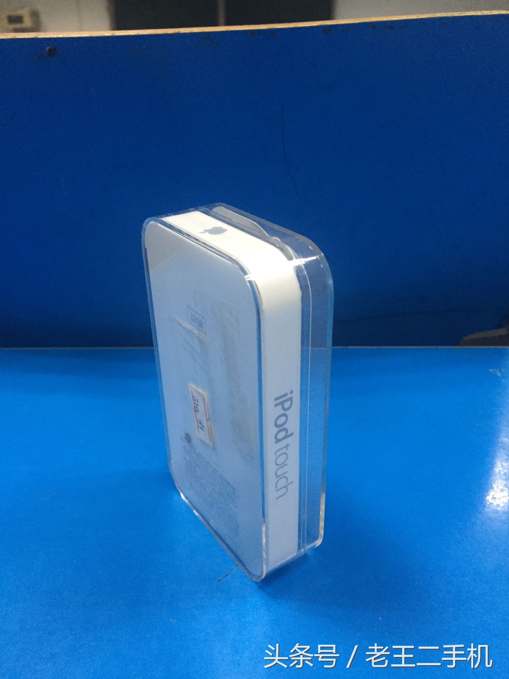 ipodtouch4是哪一年的,ipodtouch4细节