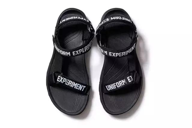 无论狂风暴雨还是烈日炎炎，穿上Teva都能从容面对！