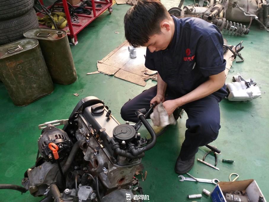 一代神车桑塔纳,一代神车修复