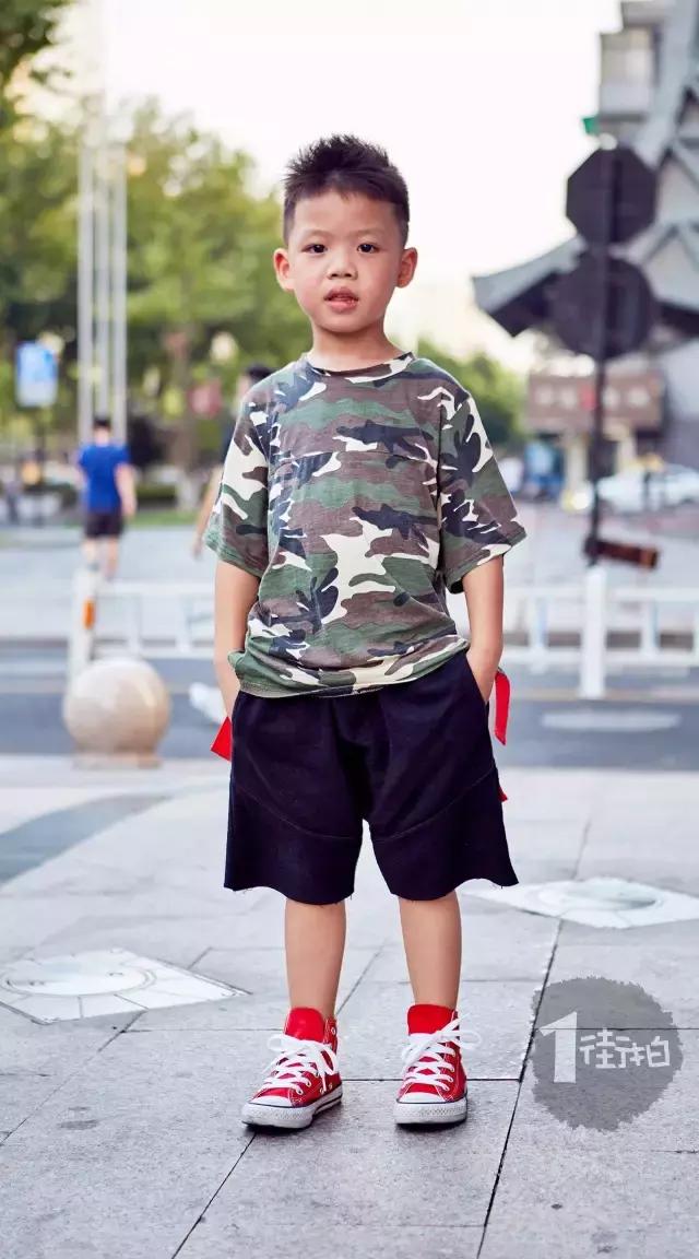 一字领长裙怎么搭配,一字领长裙穿搭