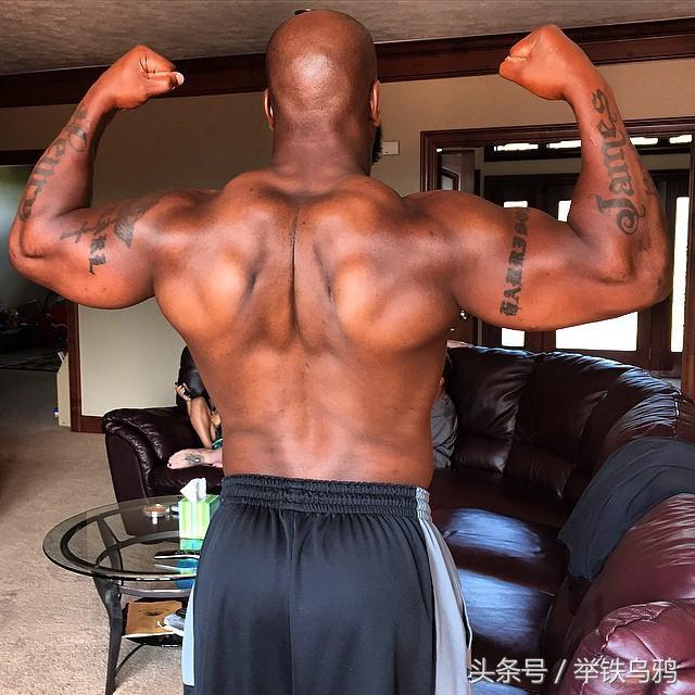 「原创多图杀流量」NFL训练分析之詹姆斯哈里森——上肢动作篇2