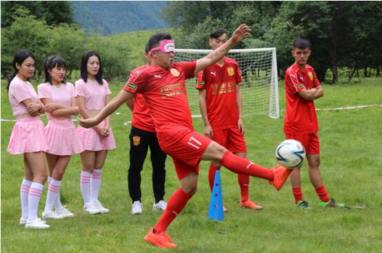 首次高原足球对决赛开战！重庆pk成都，争夺四姑娘的“荣耀王者”！