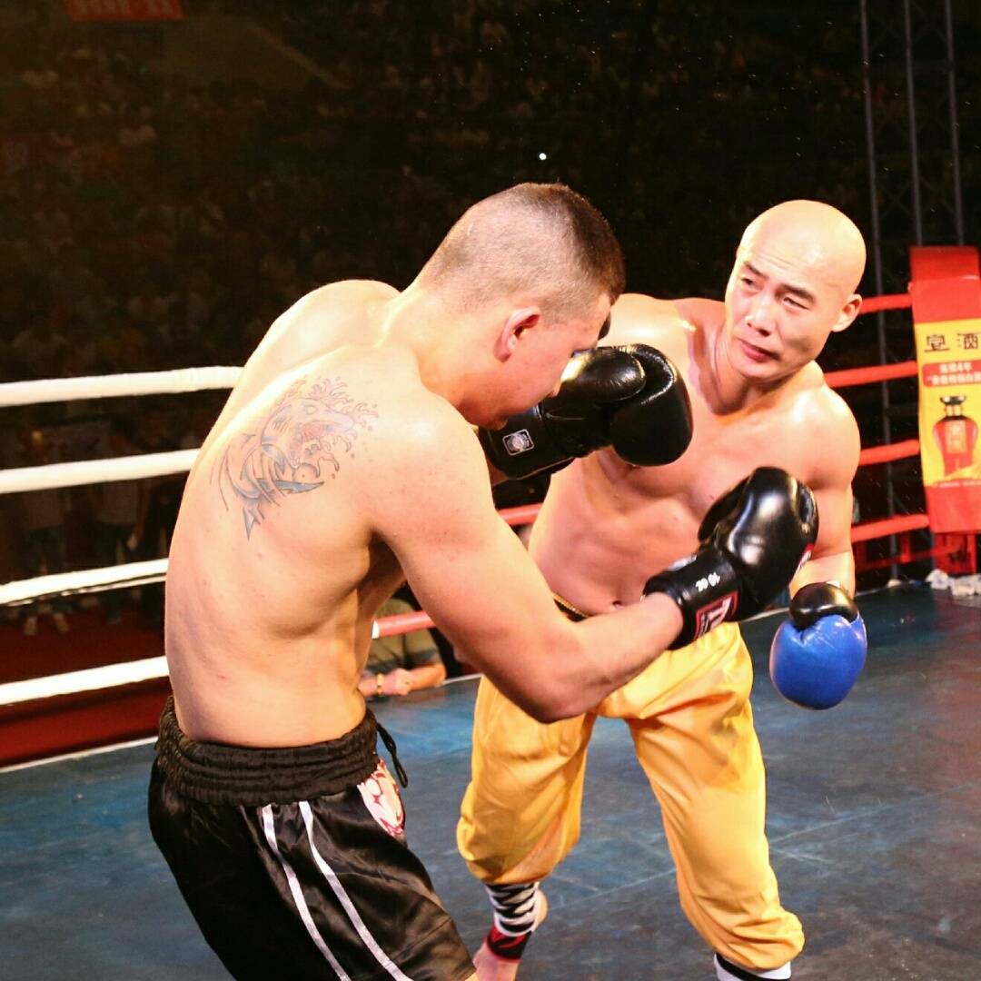 少林武僧释延觉,释延觉怒怼一龙完整版