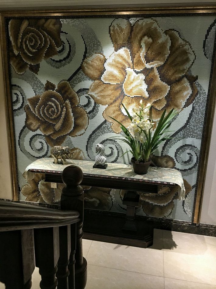 旋转楼梯别墅中空客厅新中式,旋转阳台沙发轻奢