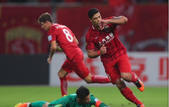 上港4-0大胜申花,上港逆转2-1国安