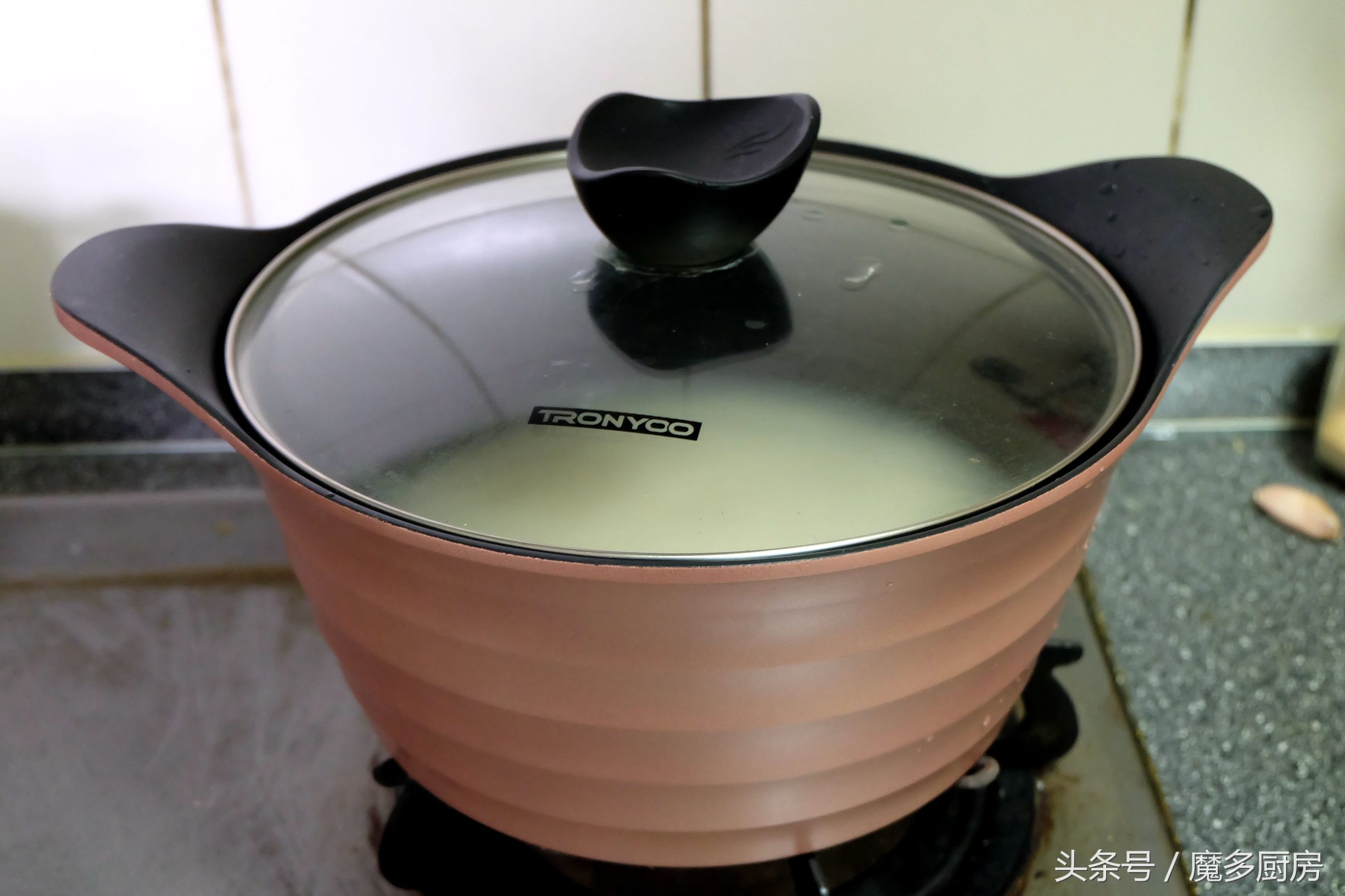 超级简单又美味的煲仔饭,第一次做煲仔饭