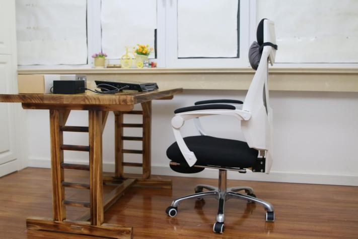 黑白调132电脑椅评测,黑白调干练电脑椅怎么样