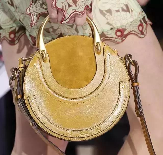 猎新日更｜FENDI、Chloe、Chanel早秋最新包！“包”治百病！