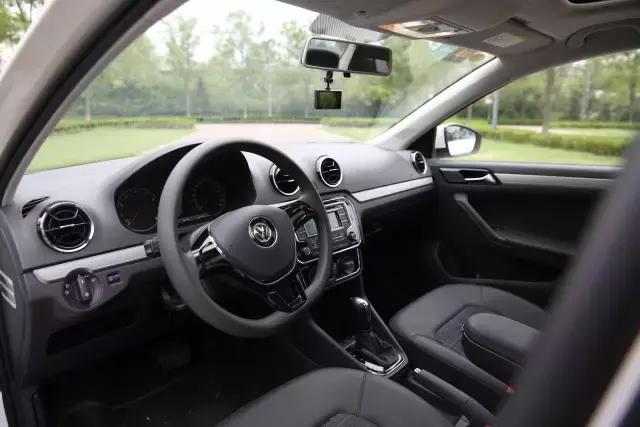 百公里油耗5.9算不算高,百公里油耗比较低的几款车