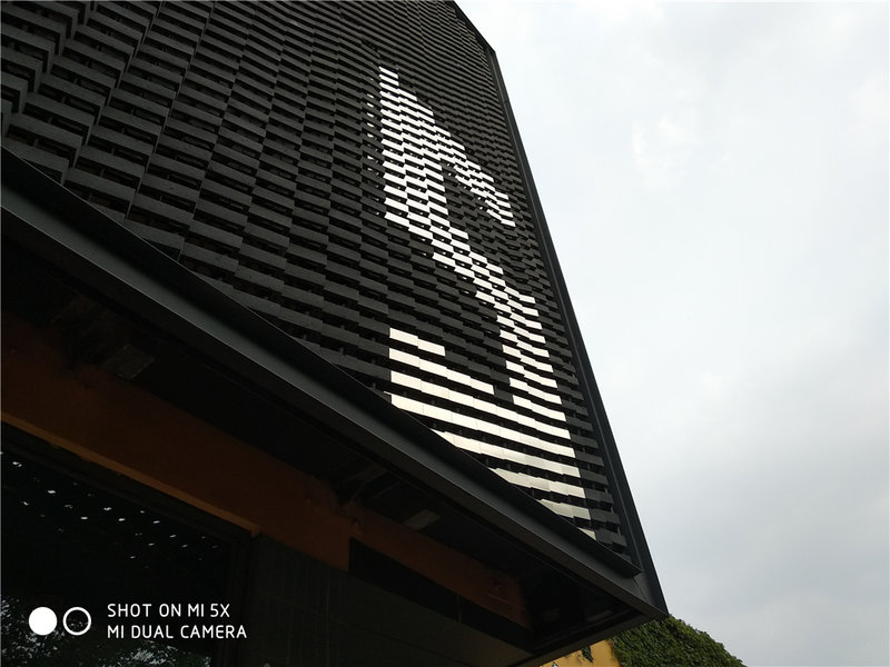 剑指线下新零售小米5x详细评测,小米5x在哪里买比较好