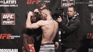 擂台上的神，生活中的潮人，这样的拳王有点酷！