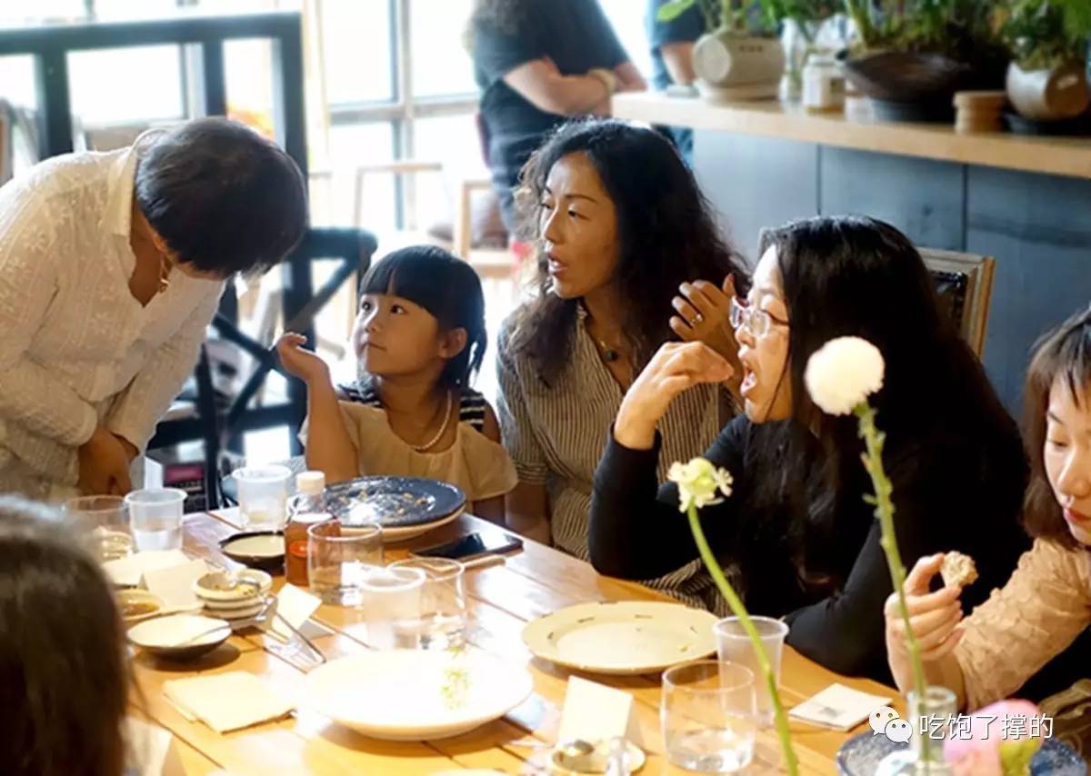 味道充满口腔,味道在舌尖绽放的句子