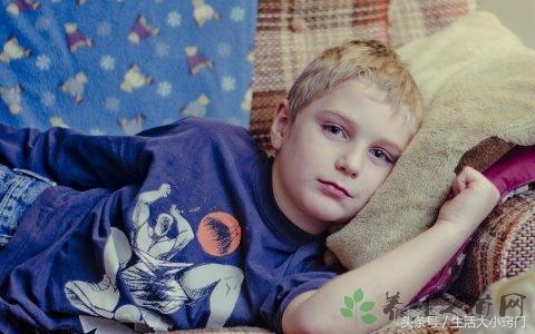 便血是怎么回事啊有痔疮,便血是怎么回事血液和屎混在一块