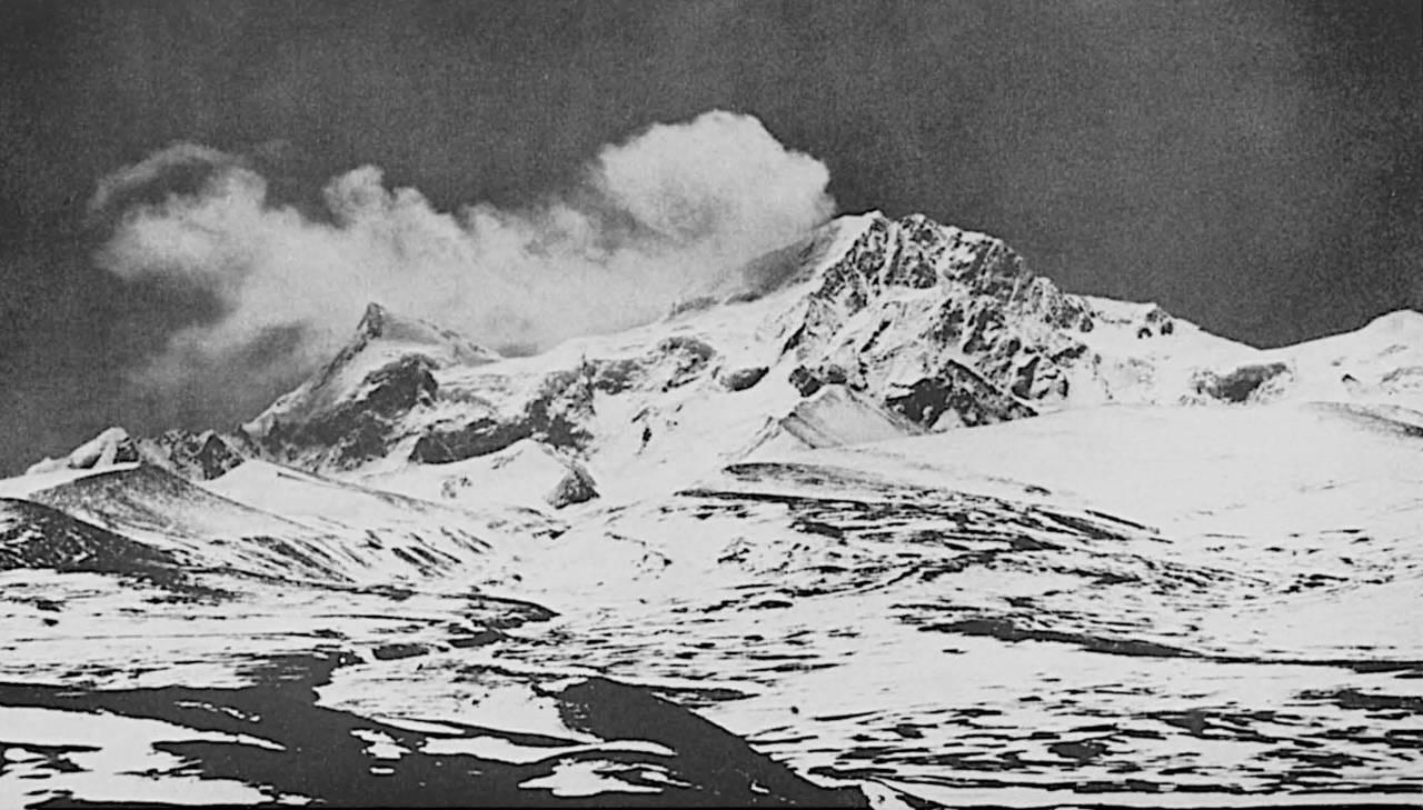 希夏邦马峰最佳观景台海拔多少米,希夏邦马峰是世界山峰排名第几名