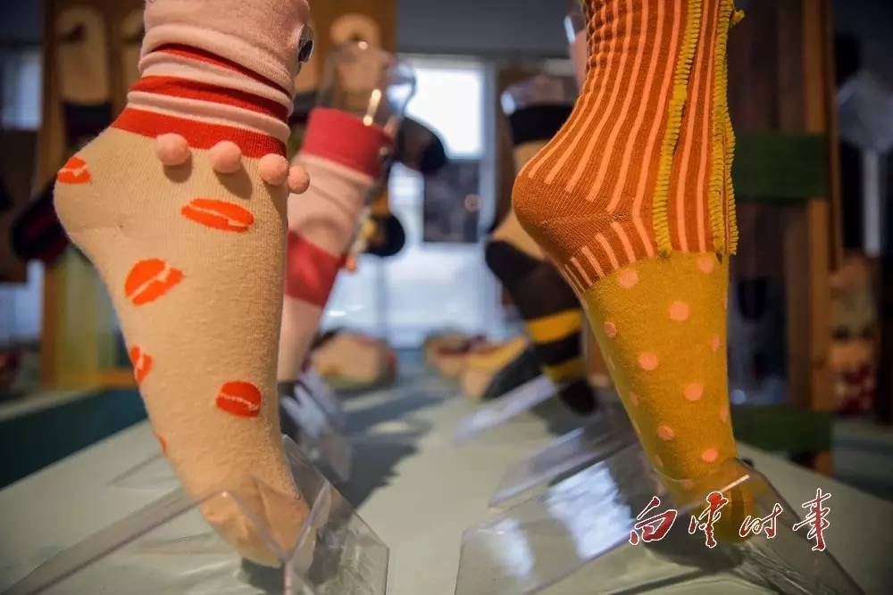 袜子产业转型升级的做法,一双袜子演绎老工业转型之路