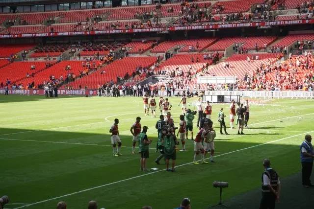 伦敦温布利社区盾杯,温布利看英甲升级附加赛