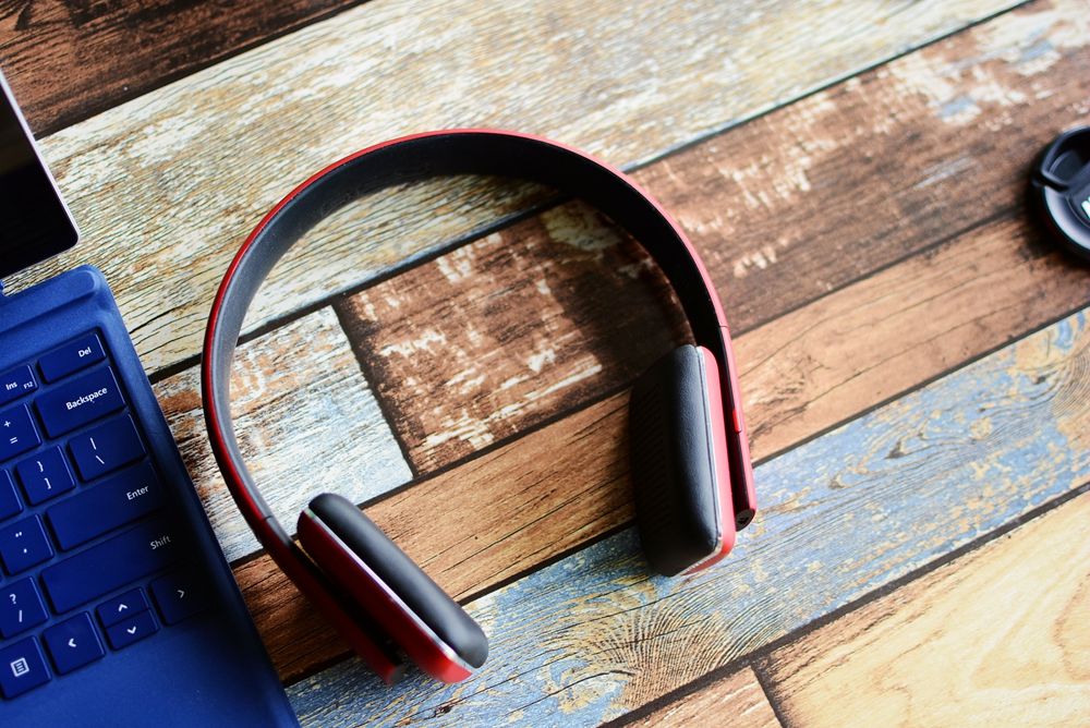 100元左右头戴式蓝牙耳机测评,高性价比降噪蓝牙耳机100元内