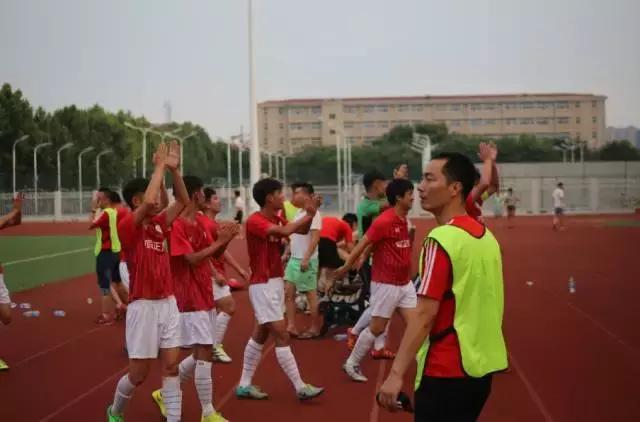 稳扎稳打下集完整版,稳扎稳打再进一球