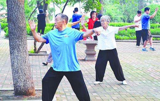 老人低压低的症状和危害,90多岁老人低压低有危险吗