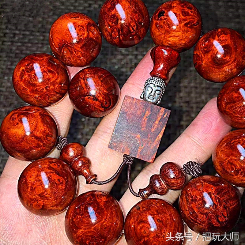 最贵的木质手串排行榜价格,十大顶级木手串排行价格
