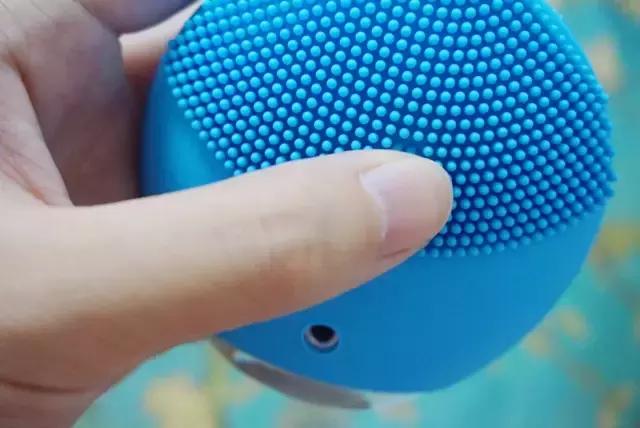 luna洗脸仪299真的假的,luna洗脸仪真的洗得干净吗