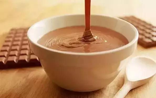 巧克力喷泉机怎么样融化巧克力,巧克力怎么隔水融化成巧克力浆