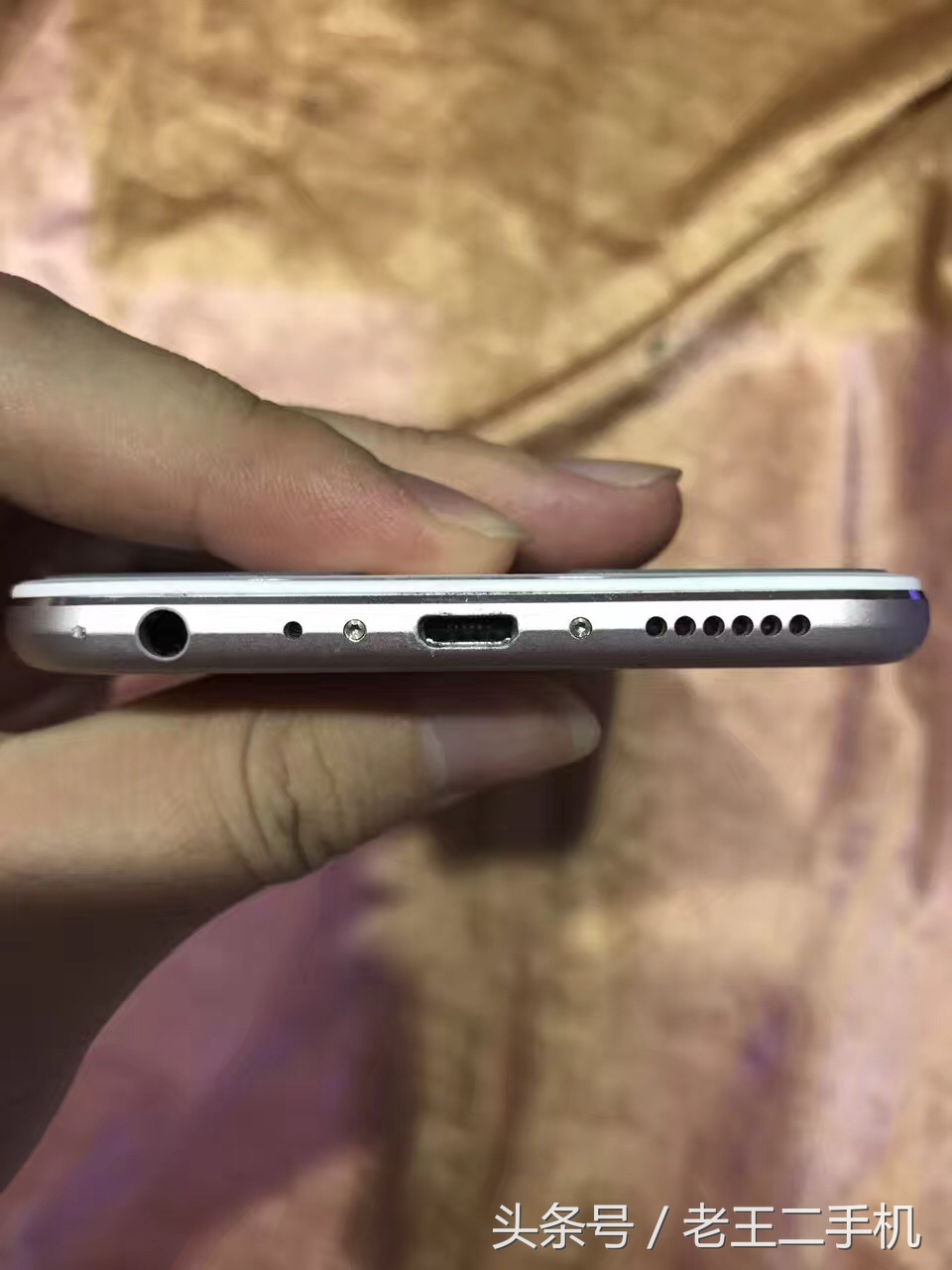 四五千的国产手机不如买苹果手机,iphone1000以下二手机推荐