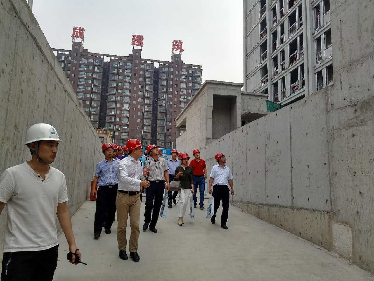 建筑行业回暖钢结构迎来新机遇,装配式建筑与建筑产业转型升级
