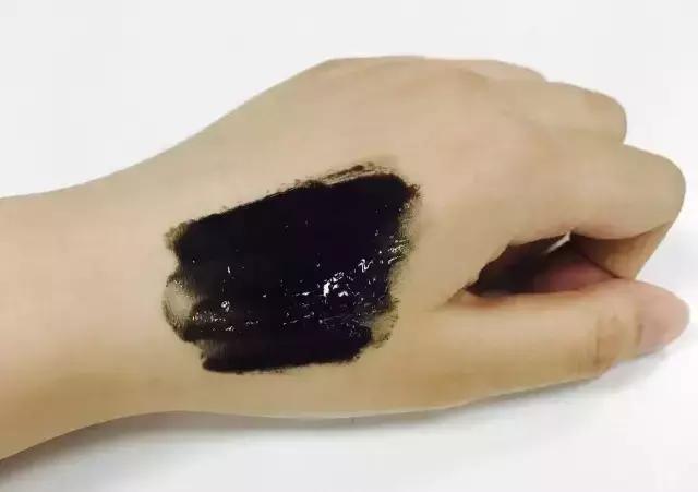 如何不挤就可以去黑头,黑头别再用手挤三个去黑头小妙招