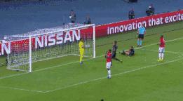 穆帅送奖杯,穆帅对曼联的承诺