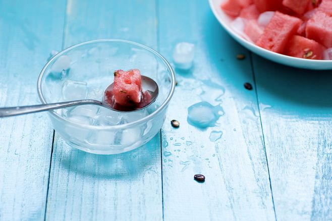 大家都清洗过饮水机吗,饮水机从来没有清洗过