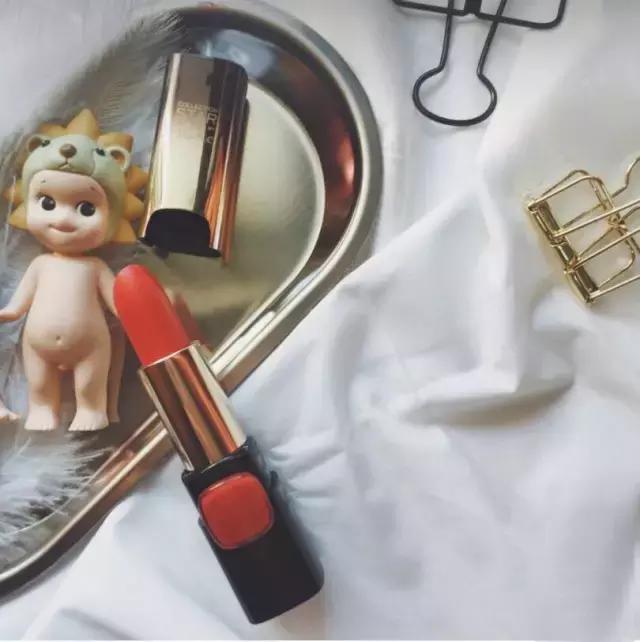 跟ysl同等价位的牌子,比官网便宜100的ysl