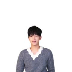 外国小哥脚上的水泡被踩烂,外国小哥下河洗脚摔进去了