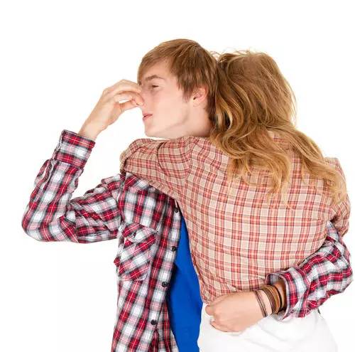 一招教你解决汗臭,如何彻底解决汗臭问题