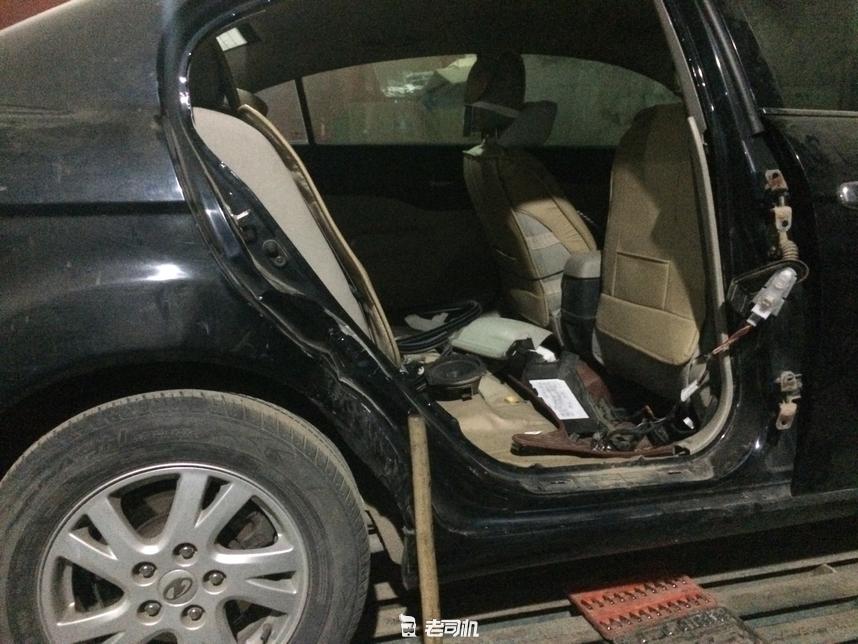 车撞树上了都有哪些地方坏,我的车撞了对方全责怎么理赔