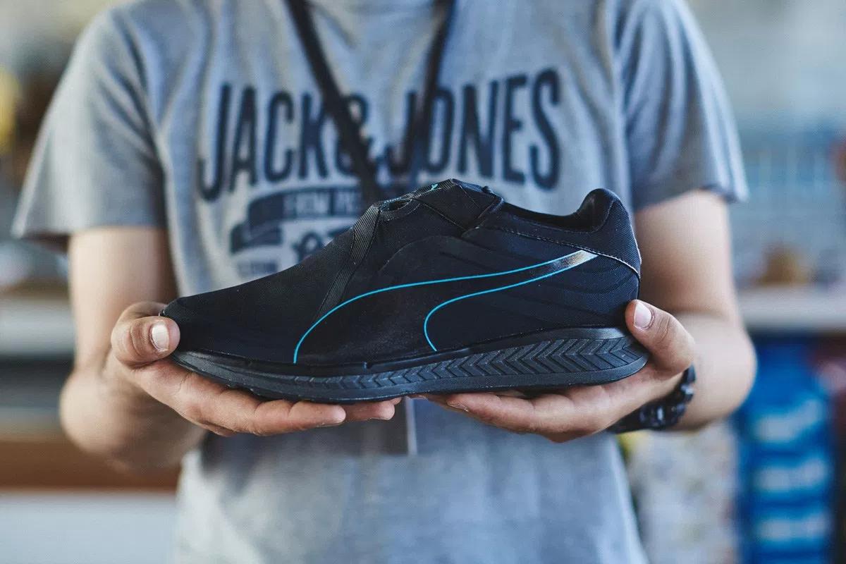 战斗民族也爱Supreme莫斯科球鞋市集出现各式天价客制球鞋