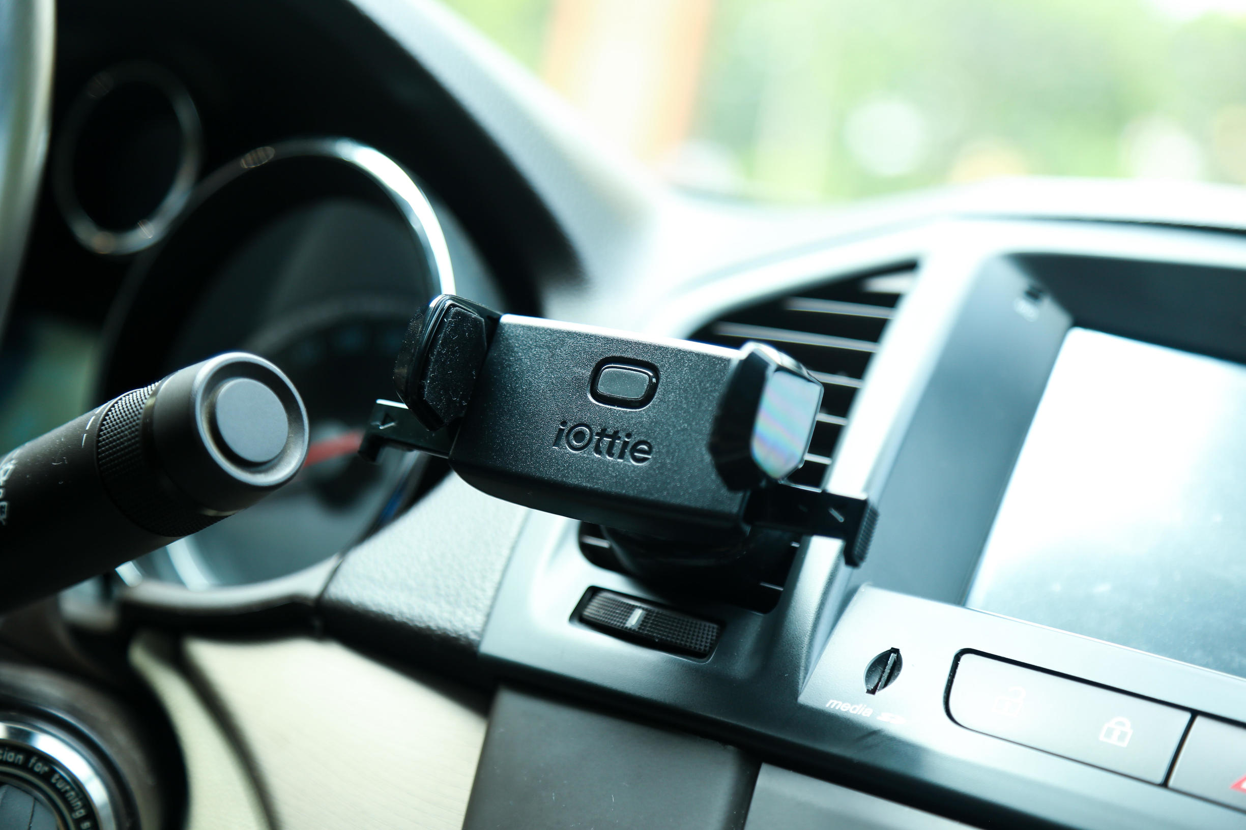 车载导航支架排前十名,车载360度导航支架