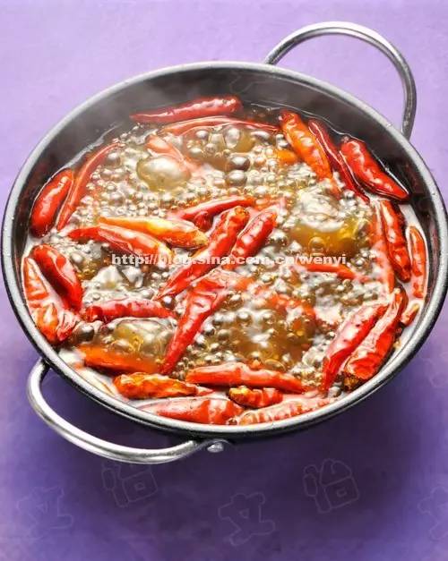 做麻辣烤鱼火锅料怎么做,烤鱼家常做法黄豆酱加火锅底料