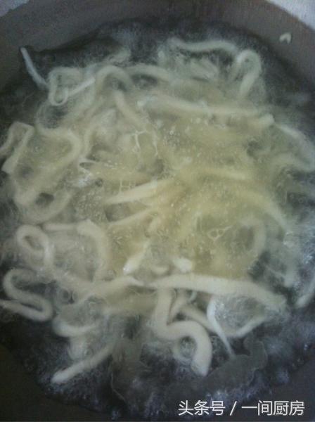 春节煮濑粉,高明濑粉配什么吃