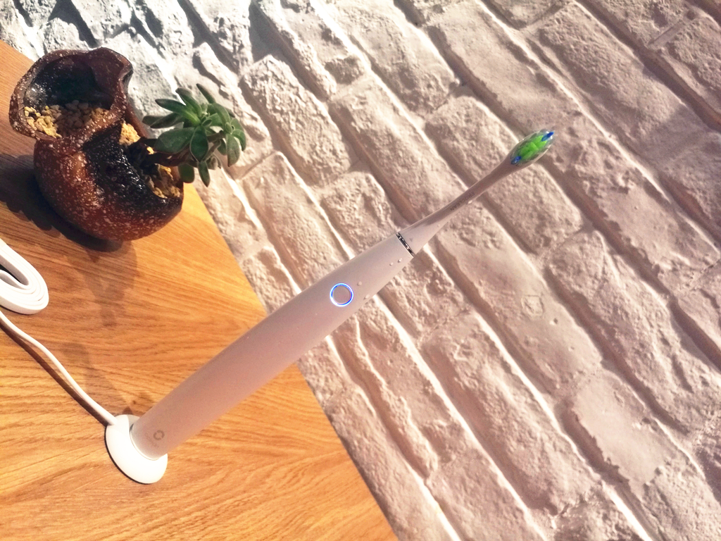 ocleanz1智能电动牙刷,电动牙刷ocleanone和ocleanx