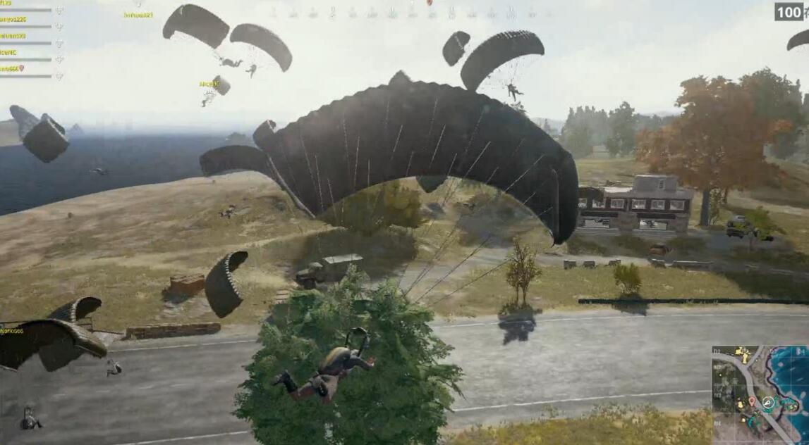 yyf百人水友大混战,绝地求生大逃杀用平底锅吃鸡