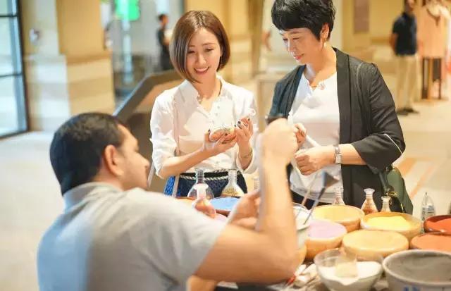 迪拜并不是你们想的遍地黄金，但它真是一个适合度假的好地方！