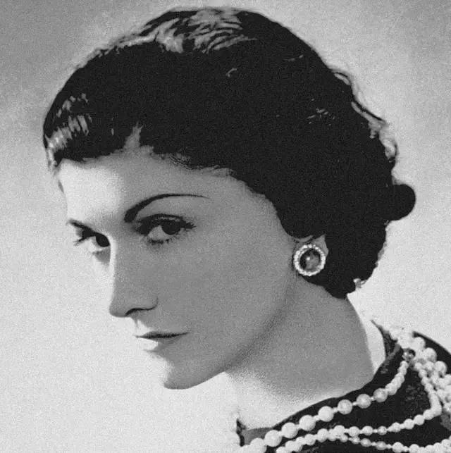 看到这个颜色我就想花钱