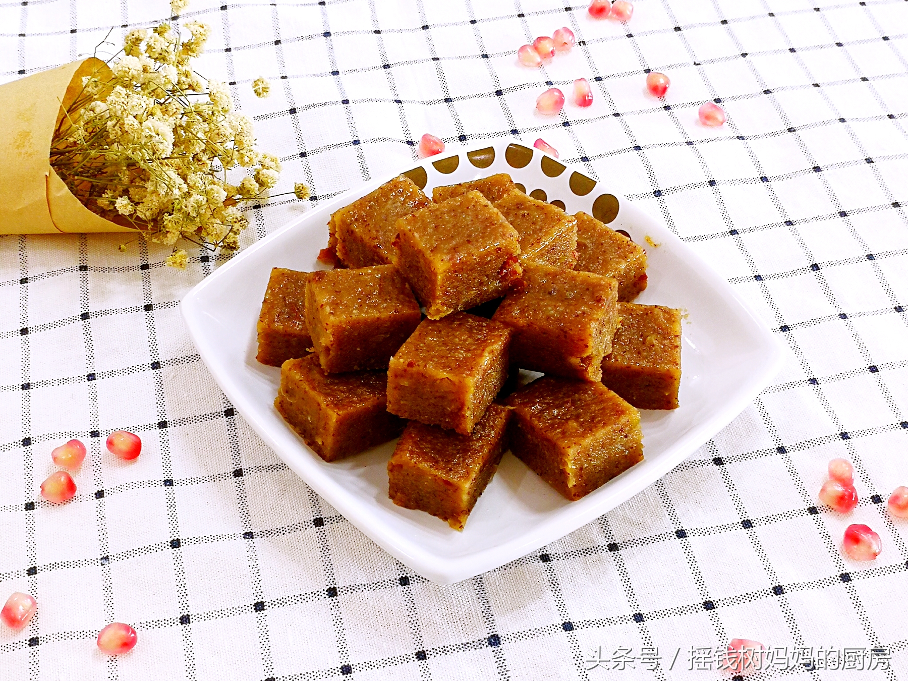 这款经典的红枣甜点，在家就能做，十几分钟搞定味道不输专卖店！