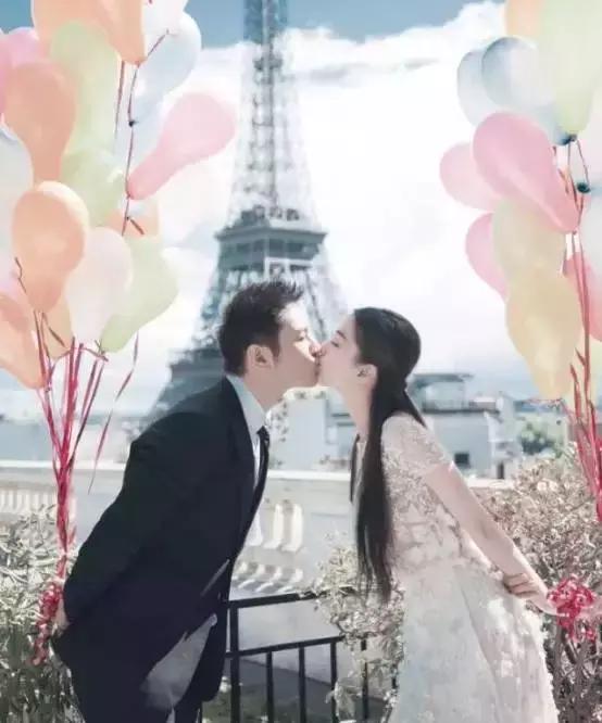 拍婚纱照感觉尴尬怎么办,拍婚纱照时尴尬动作