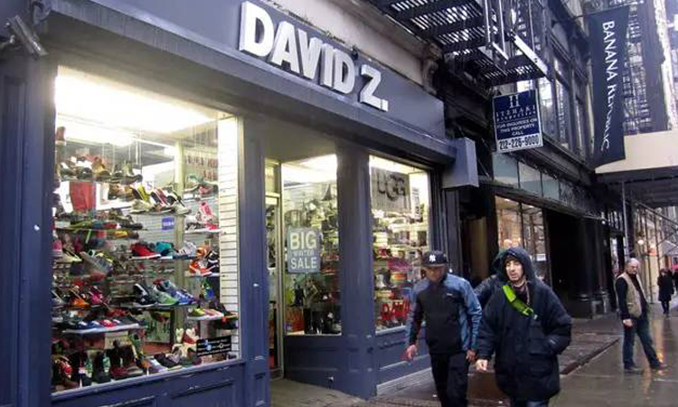 你喜欢的亚瑟士,是被一个鞋贩子带火的!