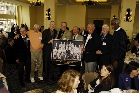 这队打球没号码可选22个球衣退役，或诞生第一个3位数球衣