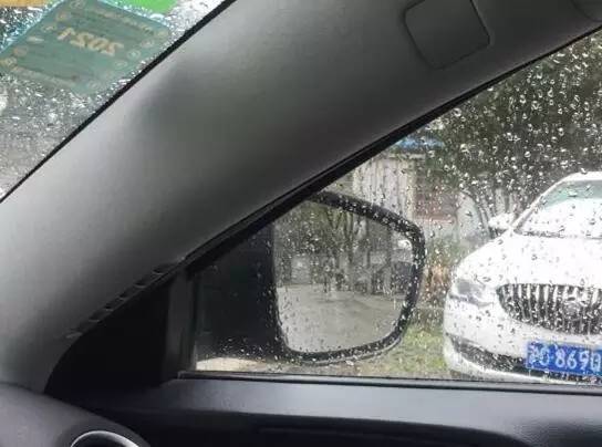 2017年荣威e550油电混合真实油耗,荣威e550真实情况