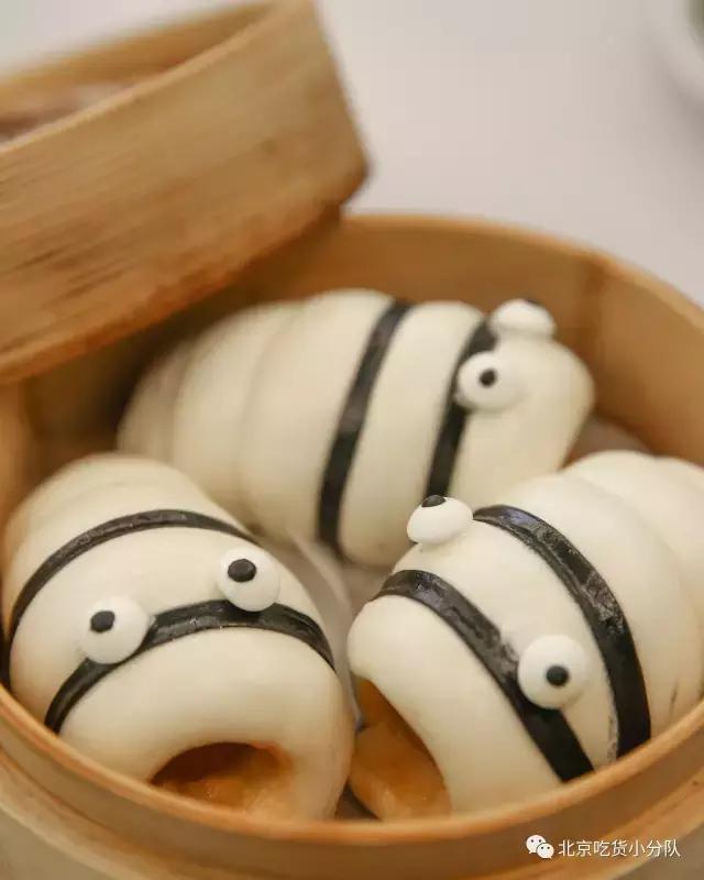 你广州的表妹来了,张嘴接一下